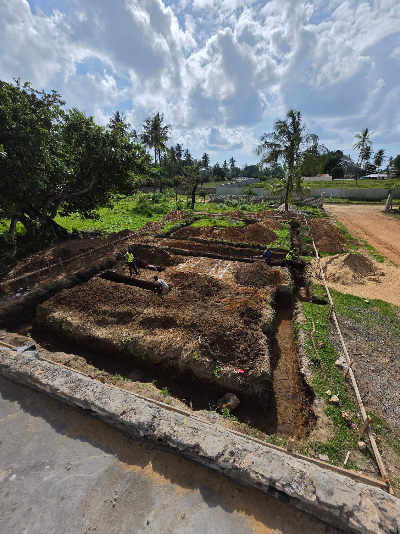 Setting out homes in Kuruwitu